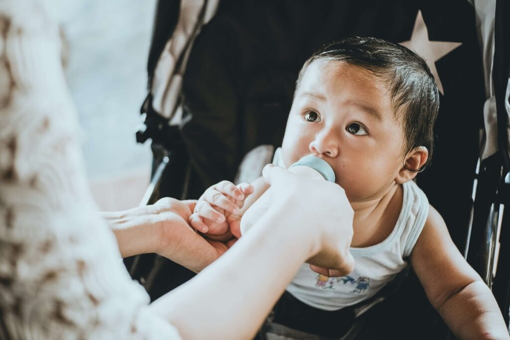 Birth to 4-Month-Old Baby Food Guide